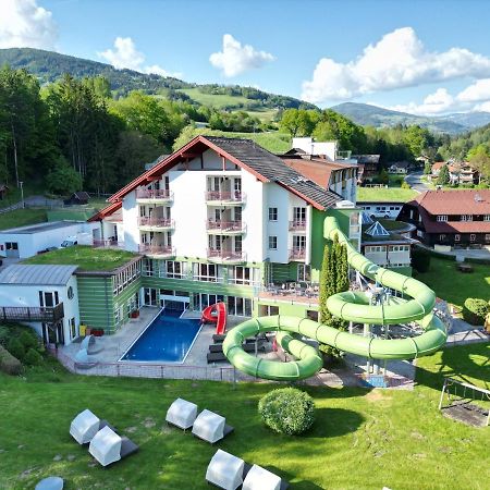 Familienhotel Trebesingerhof Eksteriør billede