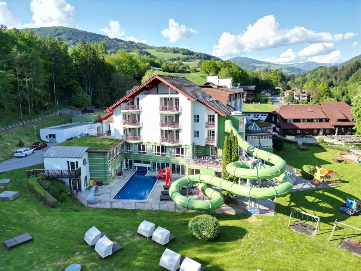 Familienhotel Trebesingerhof Eksteriør billede