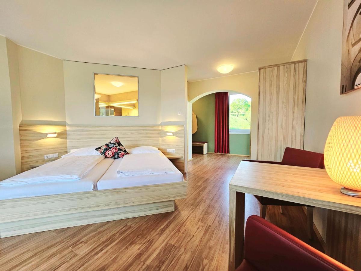 Familienhotel Trebesingerhof Eksteriør billede