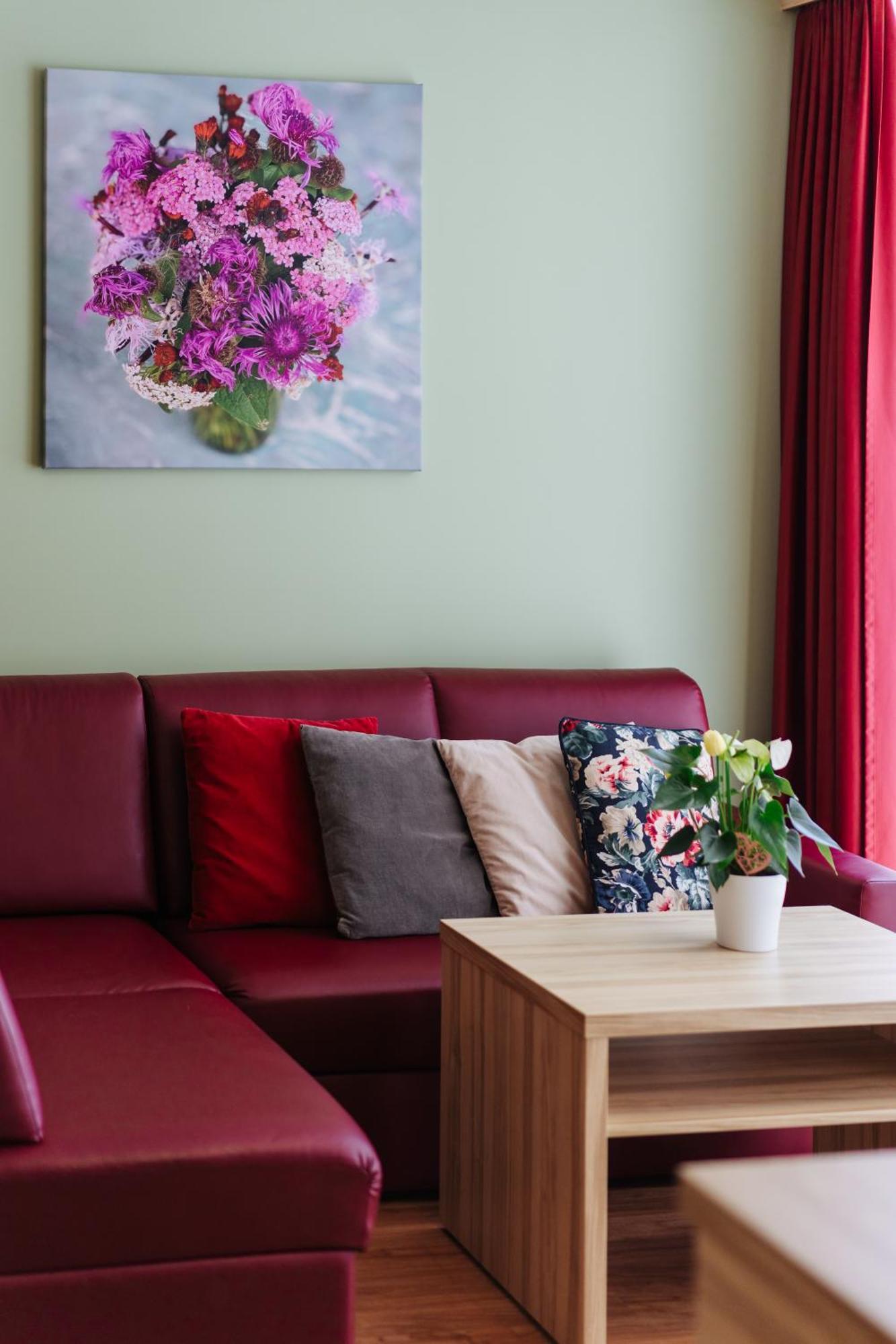 Familienhotel Trebesingerhof Eksteriør billede